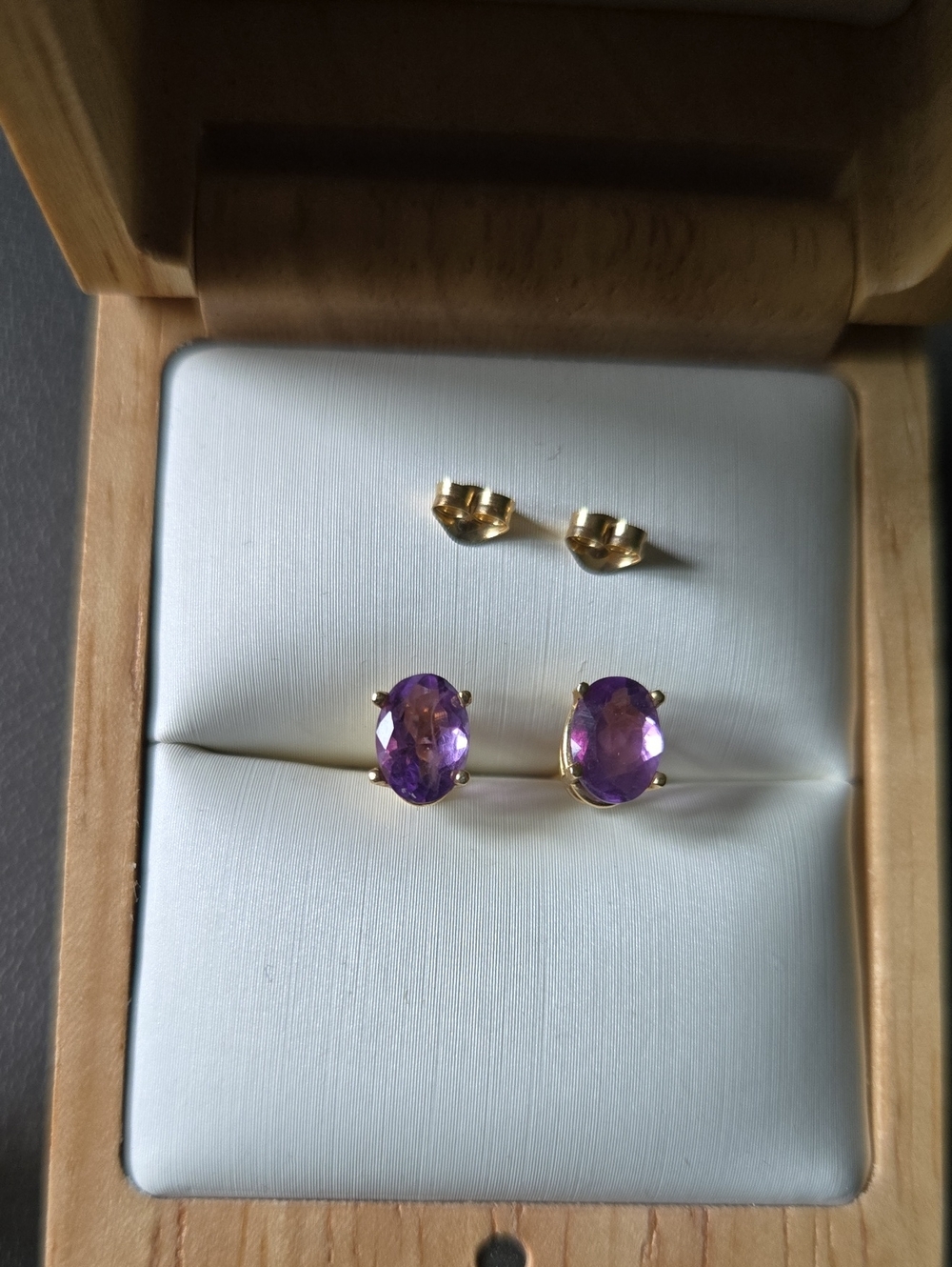 Solid 14k Yellow Gold Amethyst Stud Earrings - Picture 5 of 6